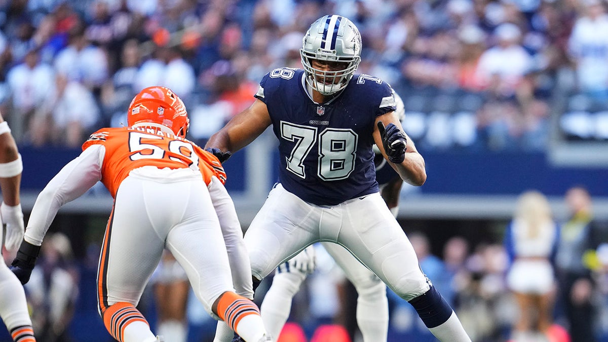 Terence Steele pass blocks