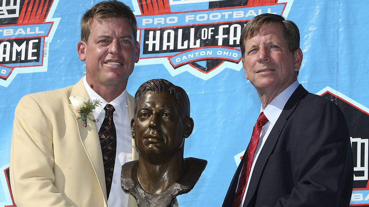 Troy Aikman in the Hall of Fame