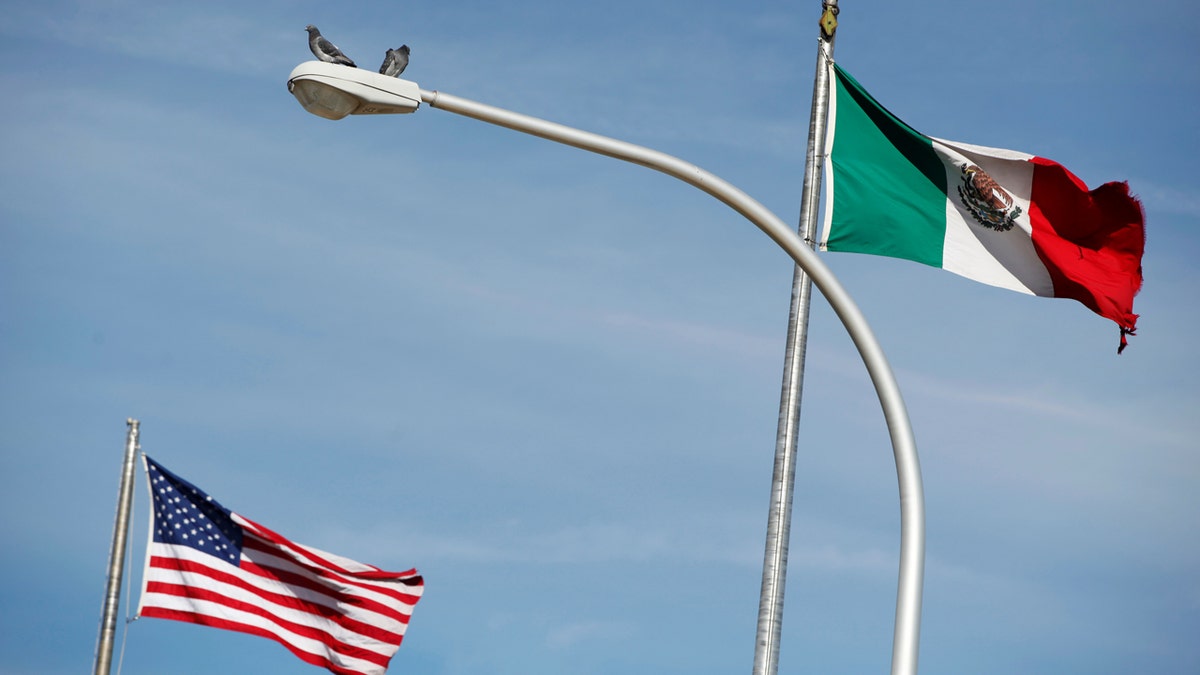 U.S. and Mexico flags