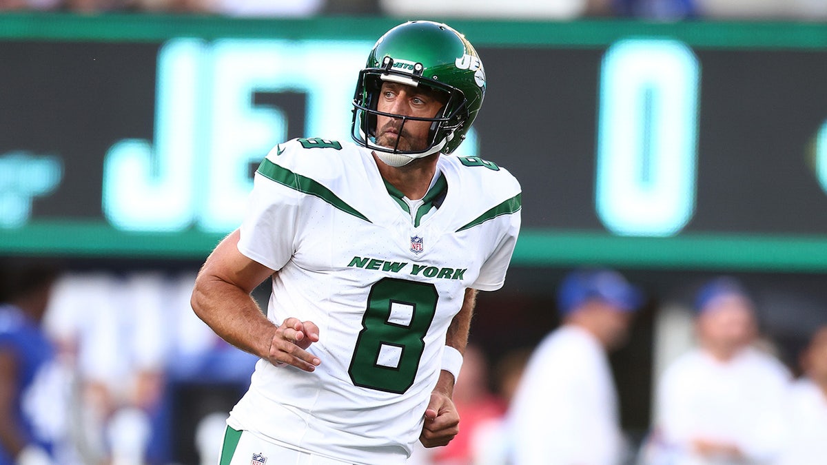 Jets' Aaron Rodgers Details UFO Experience: 'We Just Stood Frozen ...