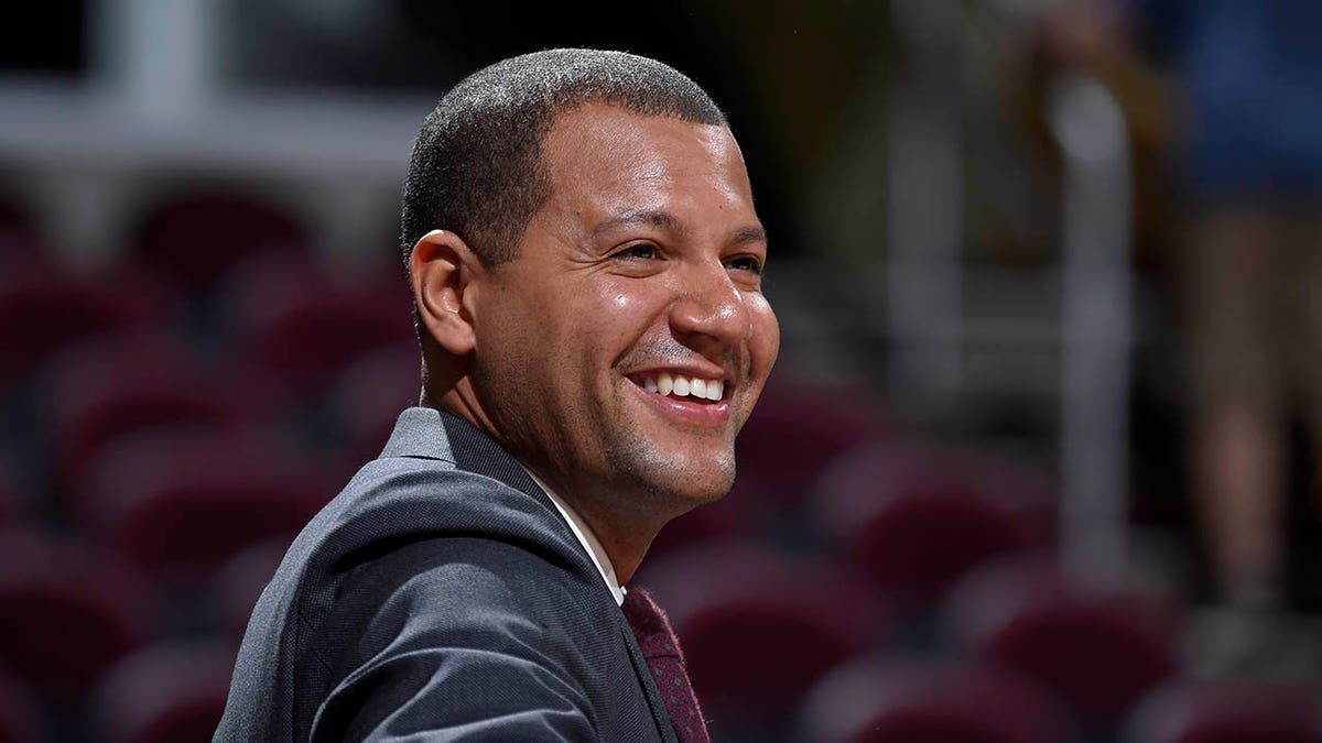 Koby Altman during a Cavs game