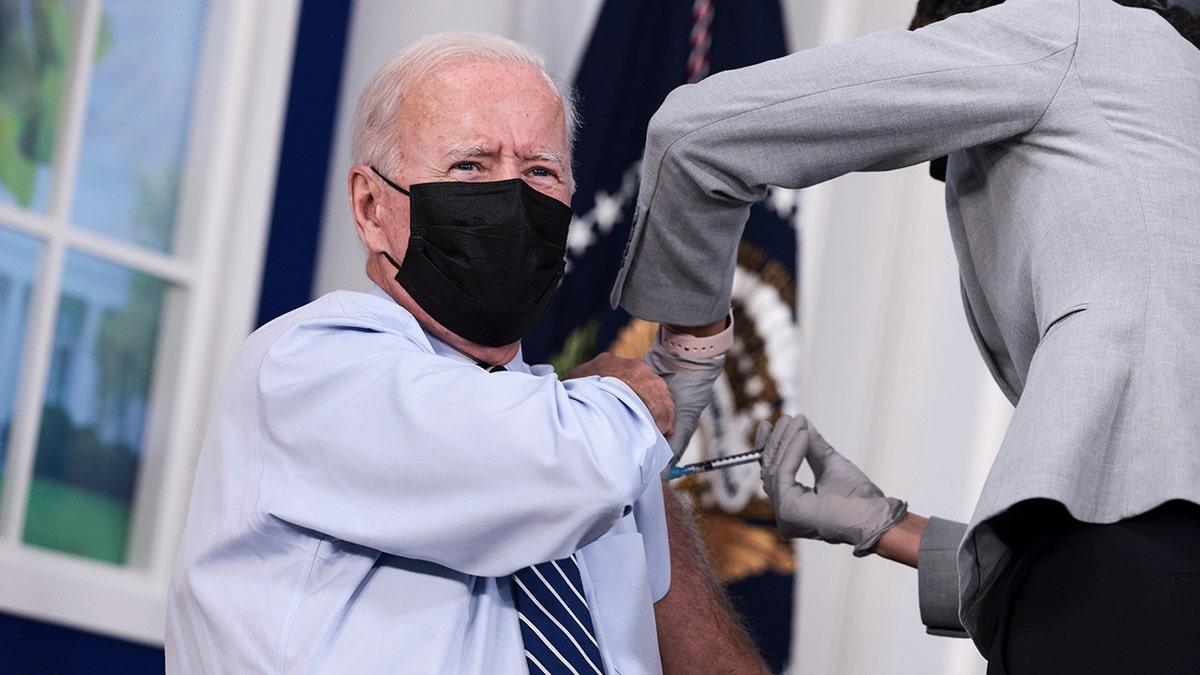 Biden getting a covid shot