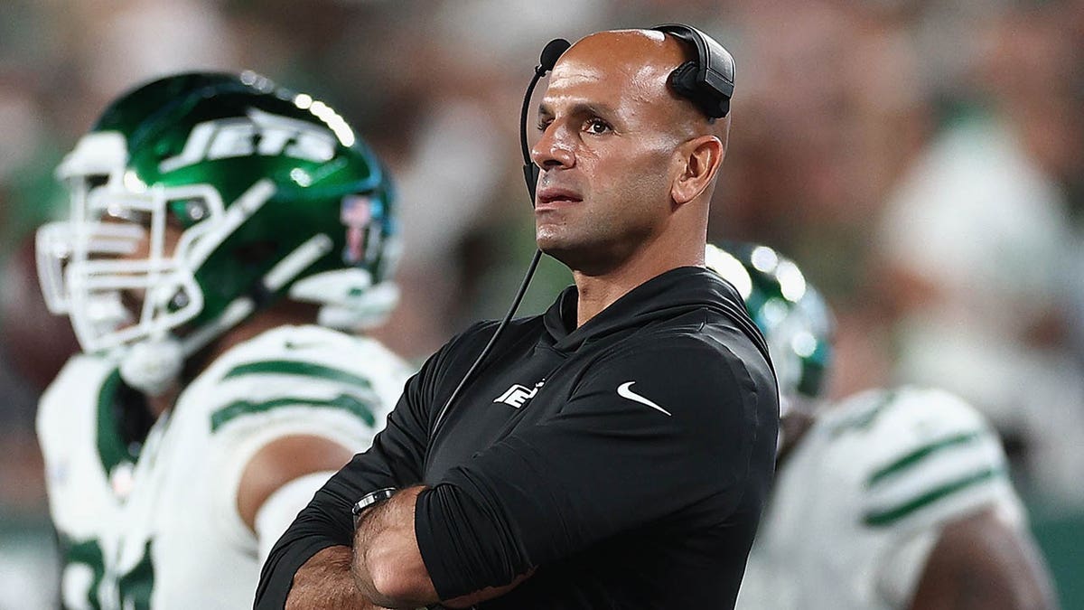 This Is Zach Wilson's Team--Jets Head Coach Robert Saleh Defies the  National Narrative