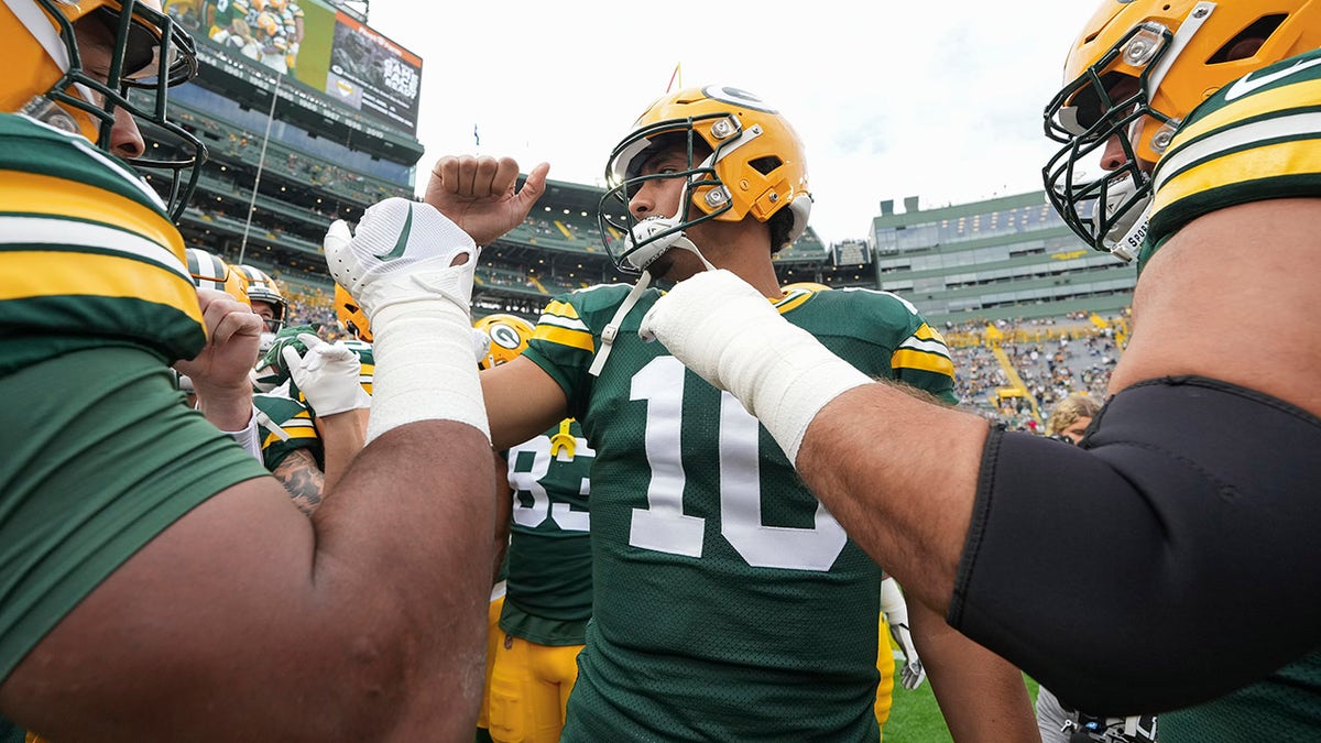 Packers come back from down 17 points in fourth quarter for wild win over  Saints