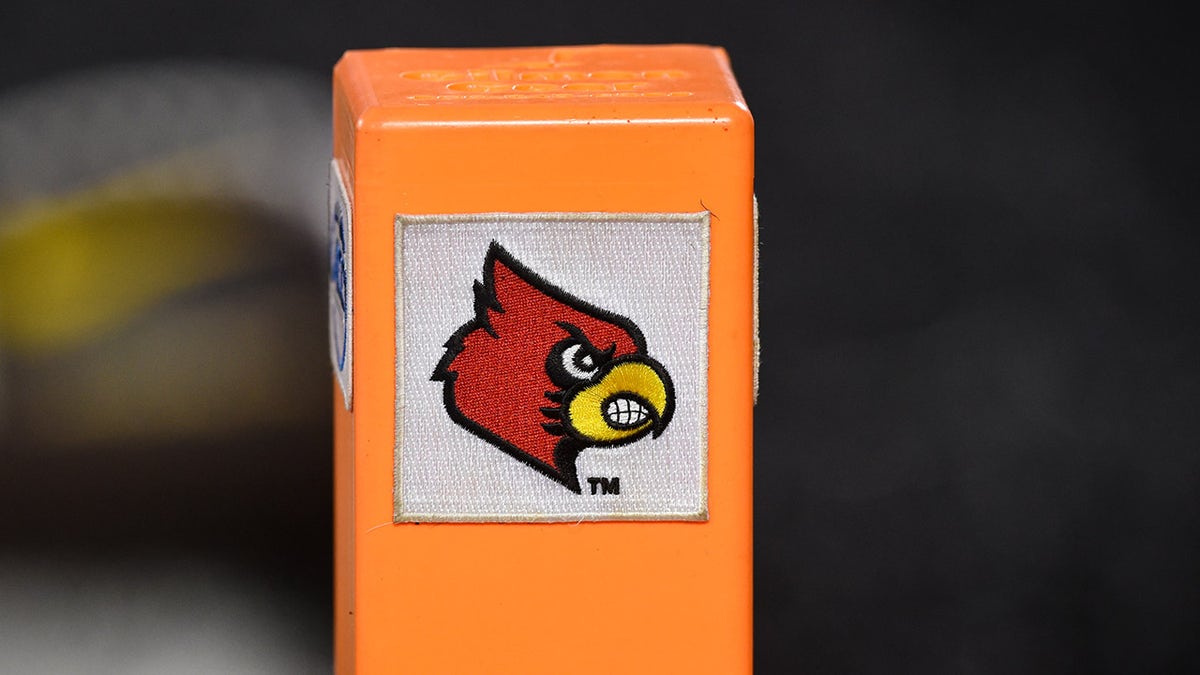Louisville logo on pylon