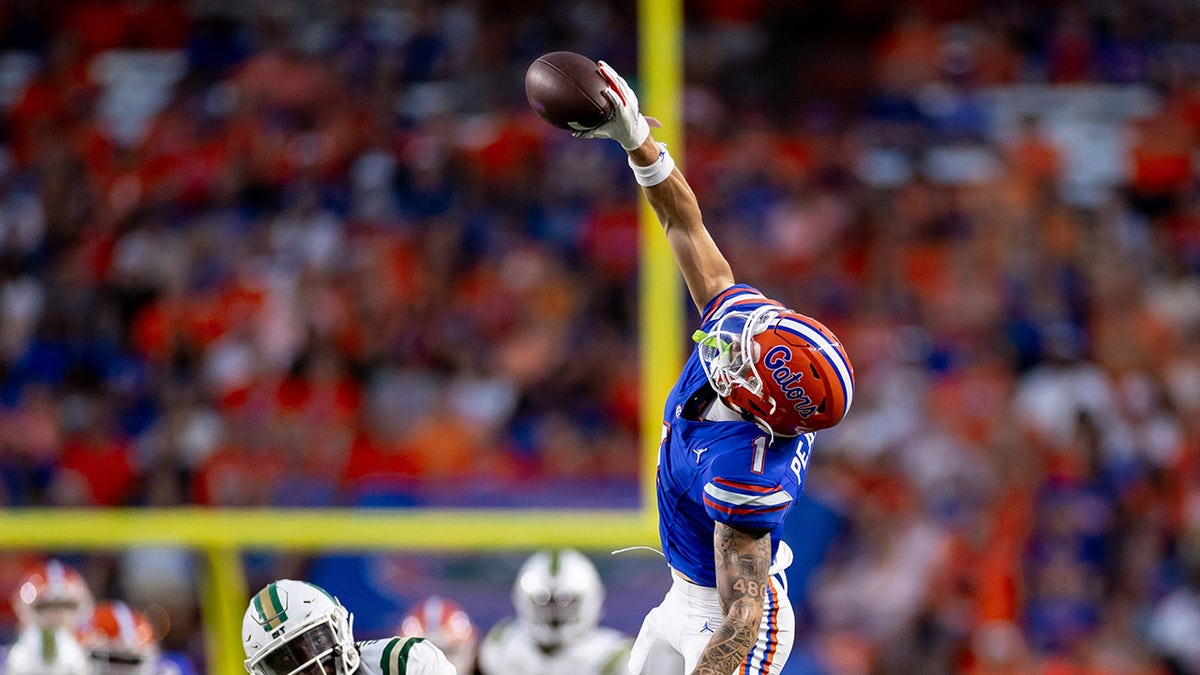 Ricky Pearsall one handed catch