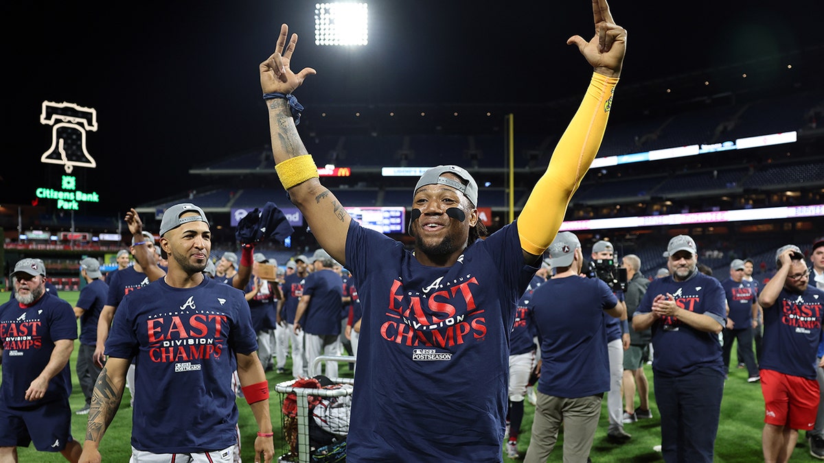 Braves win sixth straight NL East title first team to punch