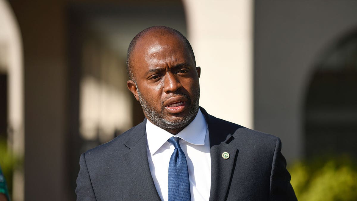 Tony Thurmond