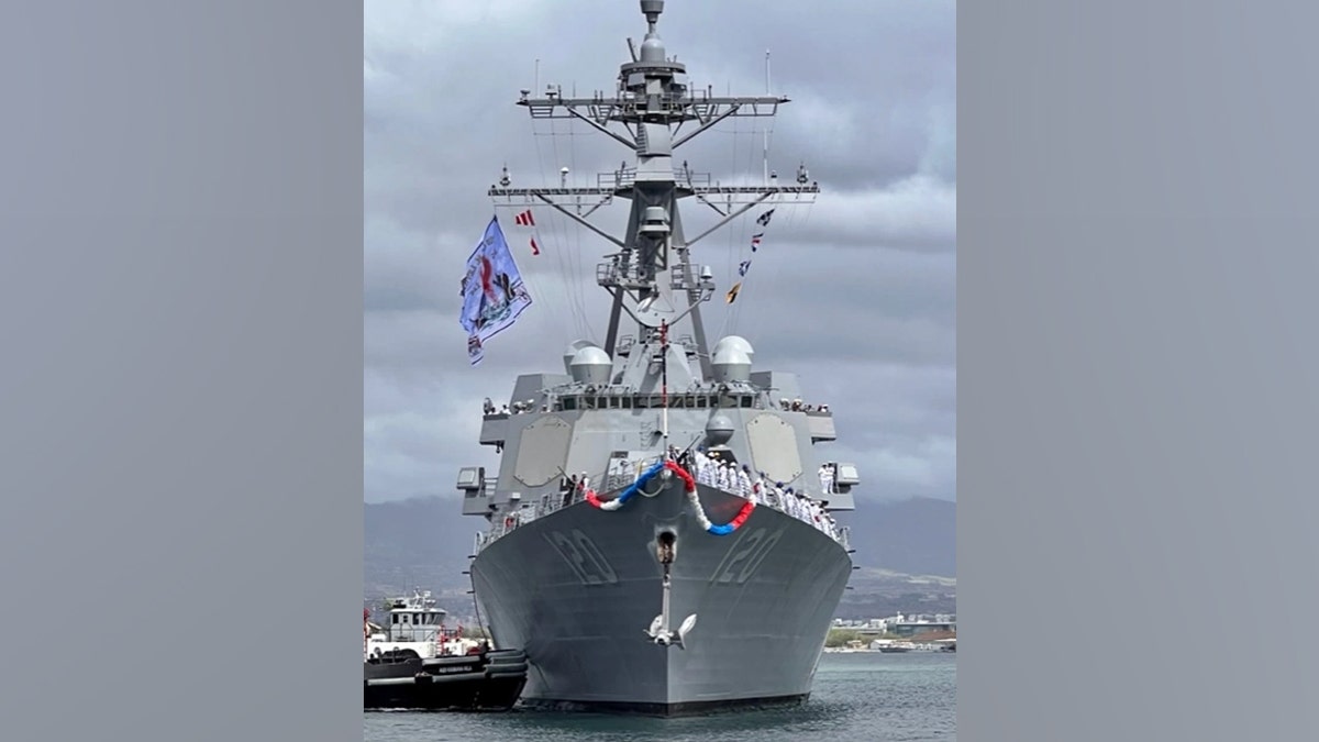 Navy Fox Pearl Harbor pictures destroyer flag homecoming: News U.S. | sports pirate-inspired \'badass\' during