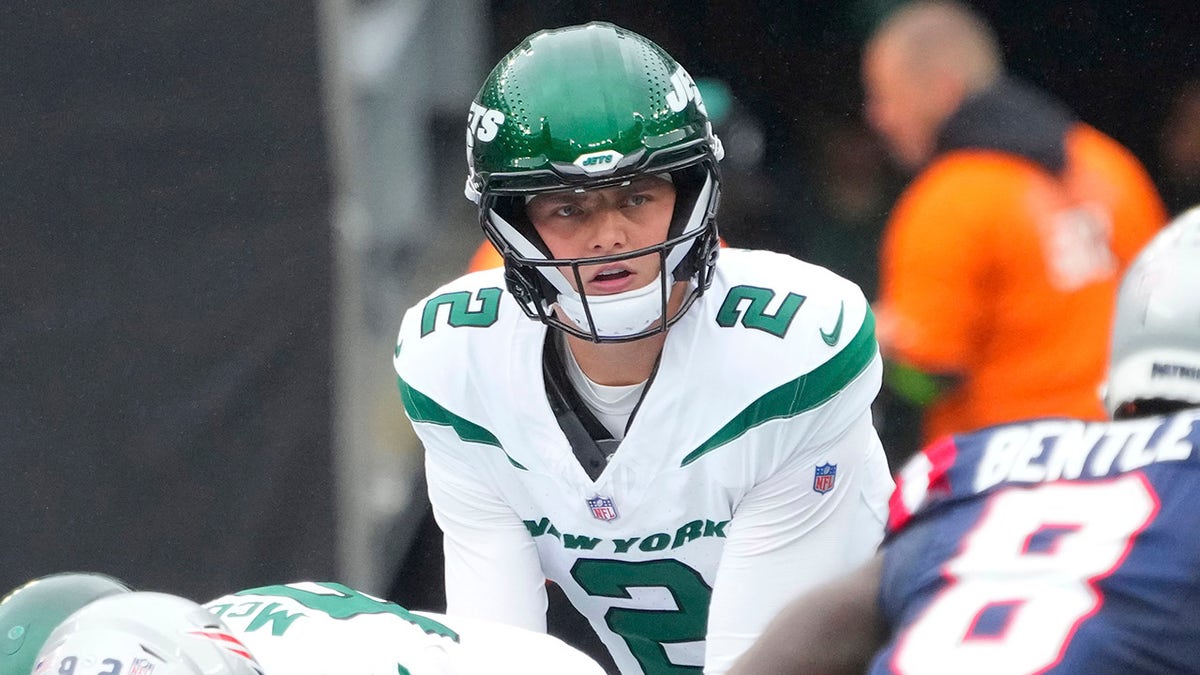 Zach Wilson under center