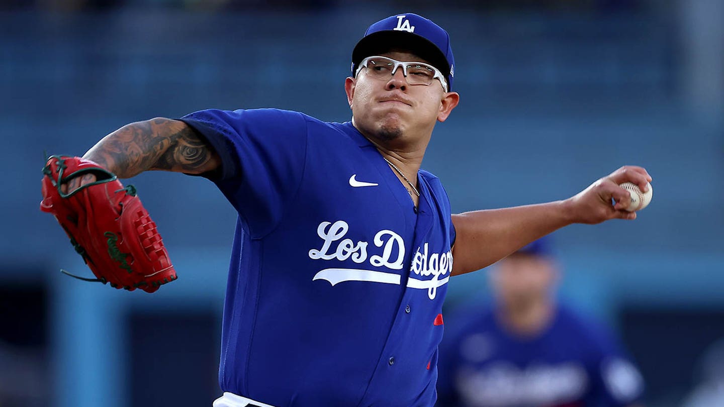 Former Dodgers Pitcher Julio Urías Sentenced to Probation for Domestic Battery