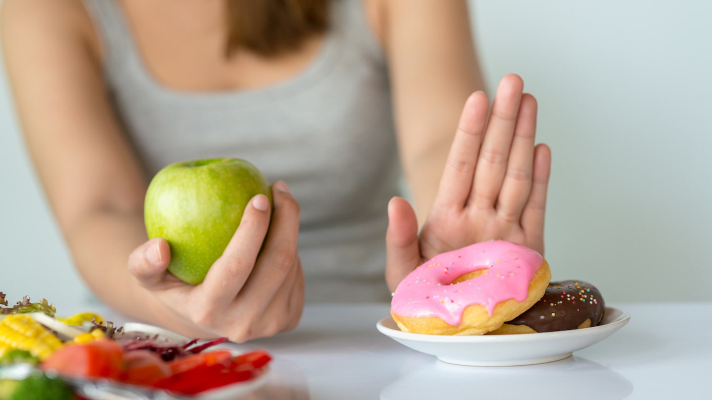 apple over donut