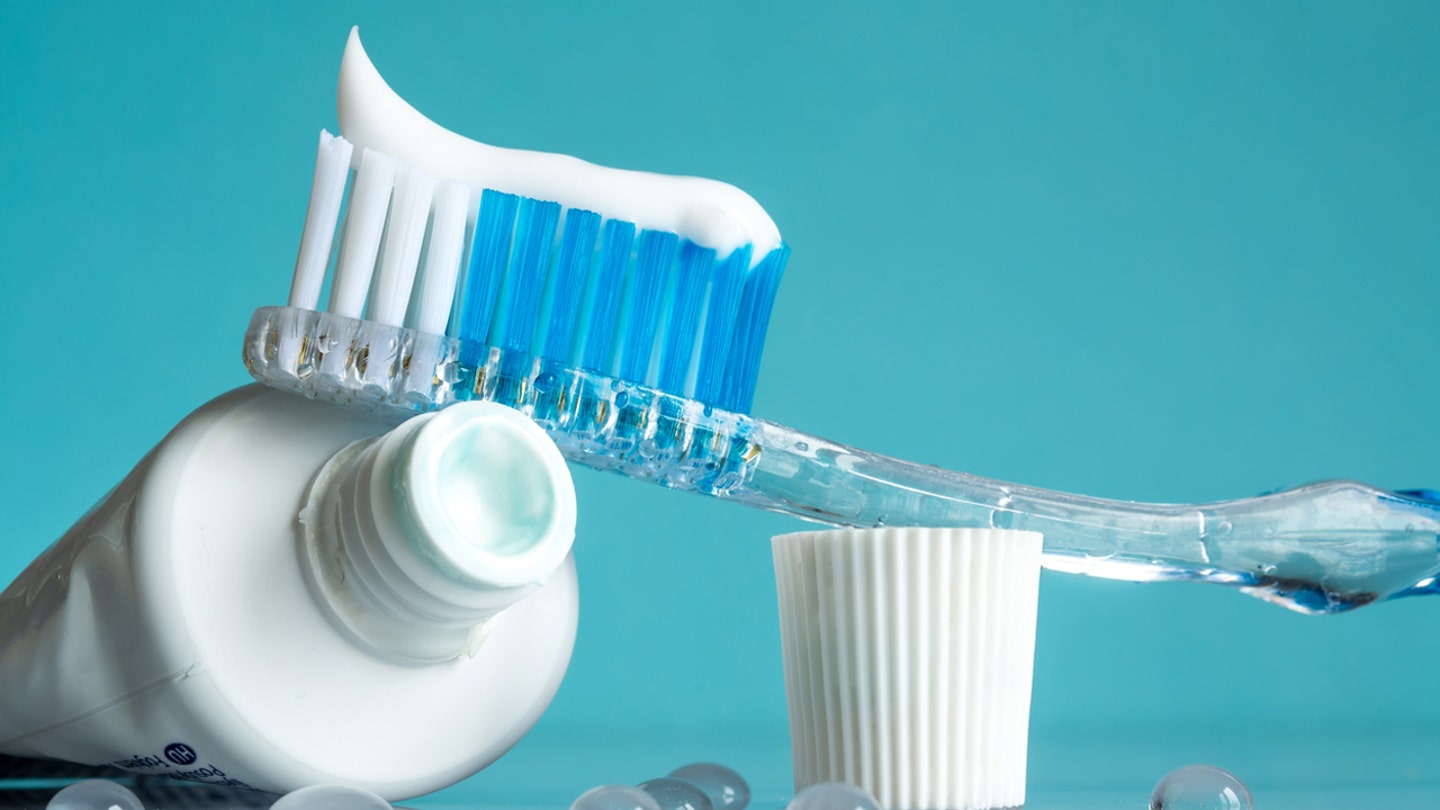 iStock 1096108406 toothpaste and toothbrush