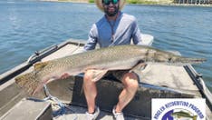 Texas fisherman's alligator gar earns him 'outstanding angler award' from state: 'Amazing catch'