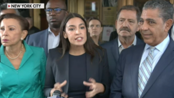 AOC, other Dems drowned out by screaming protesters at NYC migrant crisis news conference