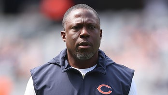 Former Bears defensive coordinator resigned because of inappropriate behavior: report