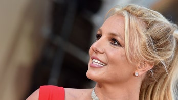 Britney Spears admits she finds social media ‘addicting,’ uses filters on her photos