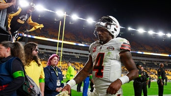 Browns' Deshaun Watson avoids ejection after pushing official