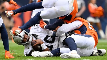 Broncos' Justin Simmons credits Raiders' Jimmy Garoppolo's 'great acting' for drawing penalty