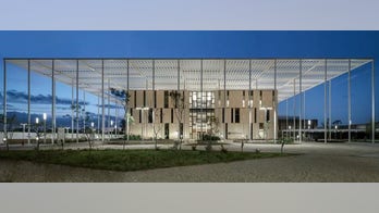 US consulate staff in Mexico told to 'shelter in place' amid border violence