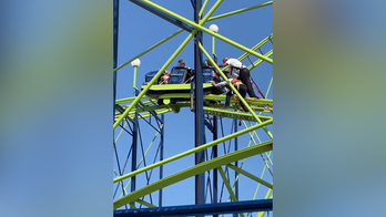 Operators at Washington State Fair forced to manually push roller coaster after it breaks down in midair
