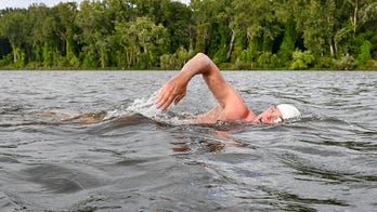 53-year-old Hudson River swimmer nears end of 315-mile journey