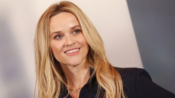 Reese Witherspoon shuts down rumors she's a billionaire: 'I would be so lucky'