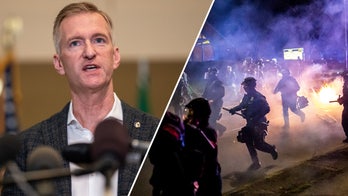 Blue city mayor blasted over handling of homeless crisis, riots announces future plans