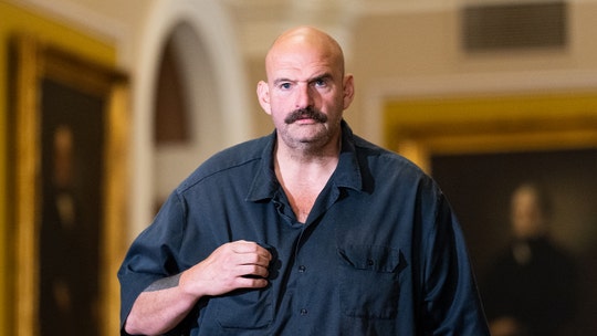 John Fetterman roasted for saying America isn't sending 'best and brightest' to DC: 'Pot met kettle'