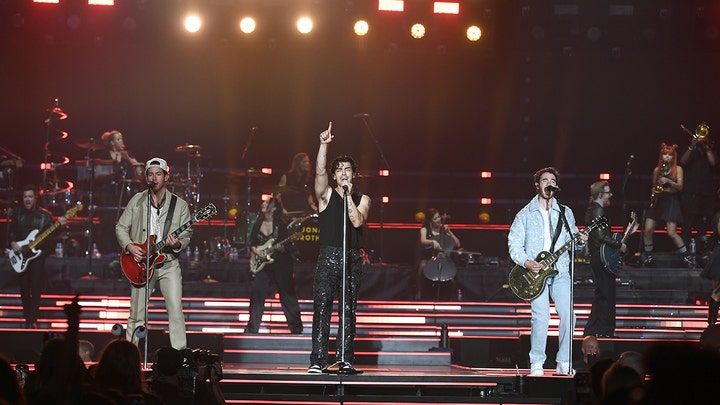 Fox News Flash top entertainment headlines of September 11