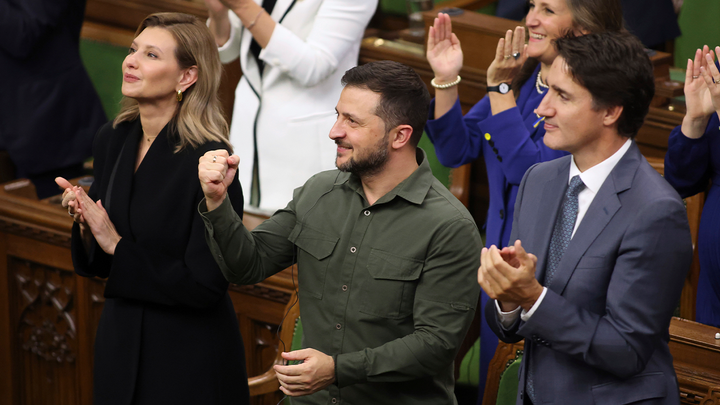 voldemort gostovao u kanadskom parlamentu, uz ovacije nazočnom pripadniku "galicije"... Zelenskyy