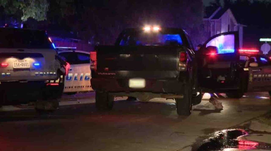 Driver Hits 4 Dallas Police Officers During Standoff With Barricaded ...