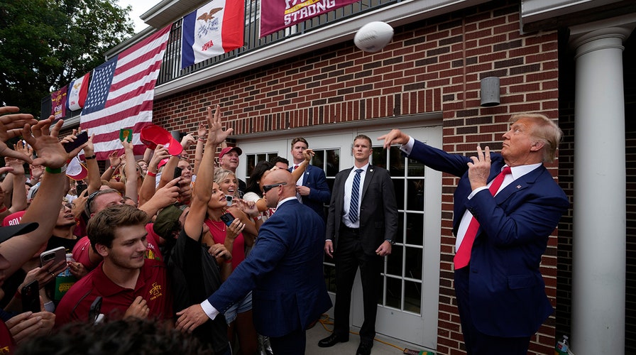 Donald Trump Tailgates Before Iowa Iowa State Game Crowd Goes Crazy As Trump Football 2 