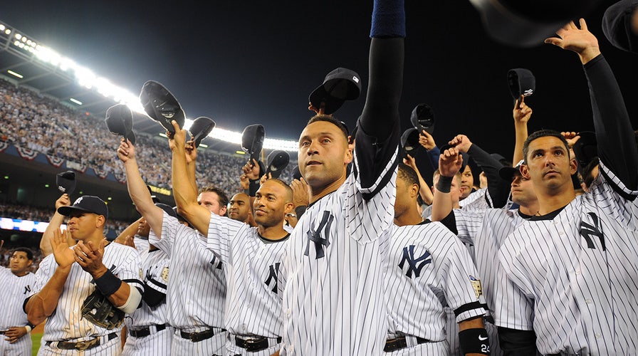 This day in sports history: Yankees say farewell; the 'Dream Team