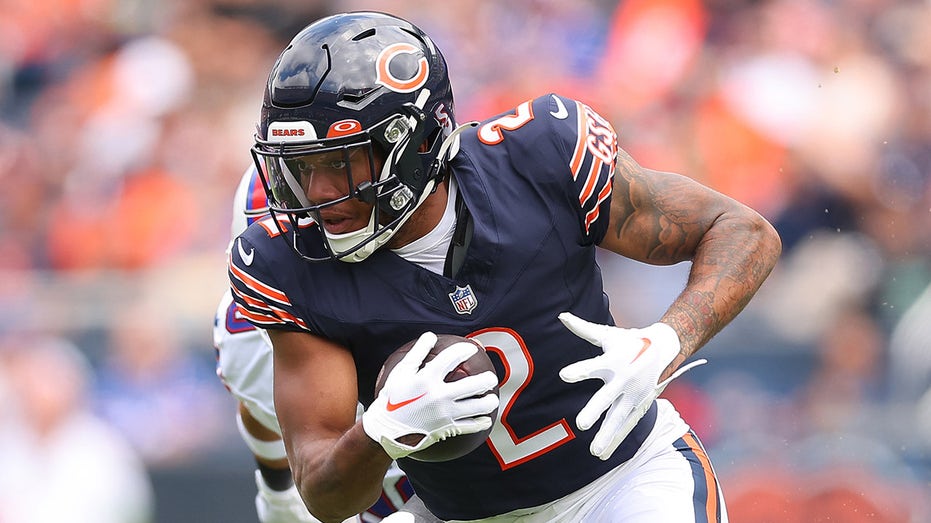 Bears' DJ Moore reveals initial reaction to being traded to Chicago last year