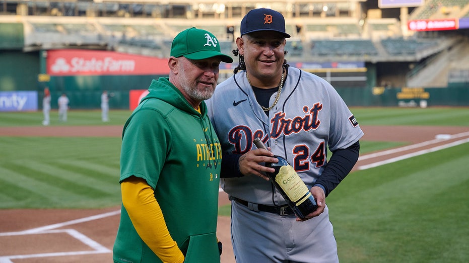 Tigers' Miguel Cabrera, recovering alcoholic, given $90 bottle of wine by Athletics as farewell gift