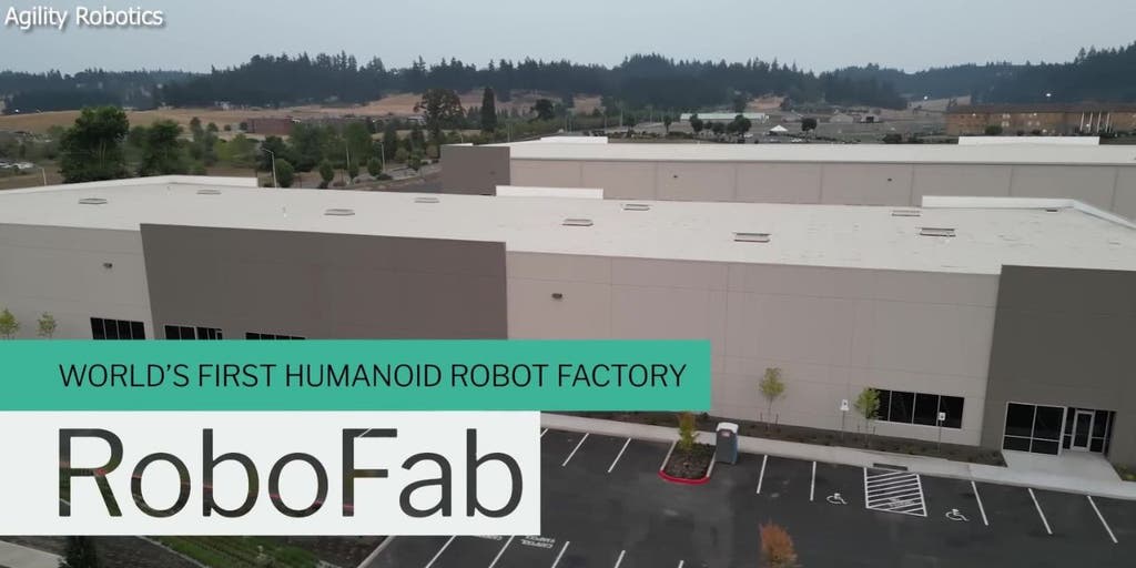 1-RoboFab.jpg?ve=1&tl=1