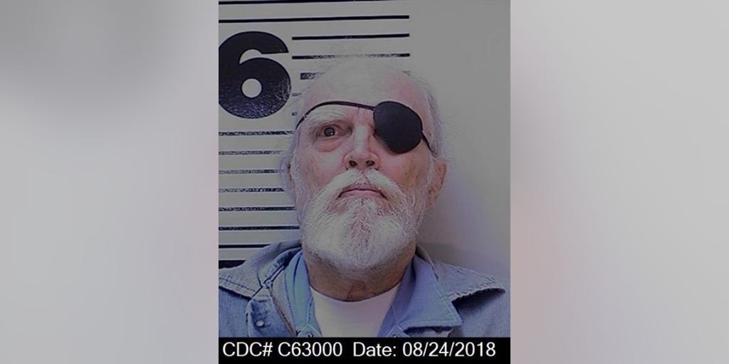 Infamous death row inmate 'Sunset Strip Killer' dies in prison - Vimarsana News