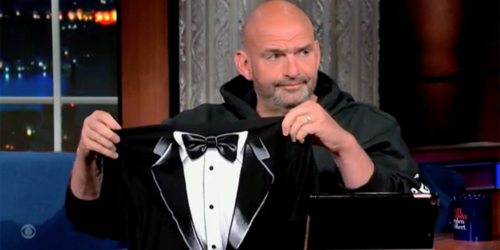 John Fetterman ticks off anti-Israel protesters by waving a single flag: 'shame' - Vimarsana News