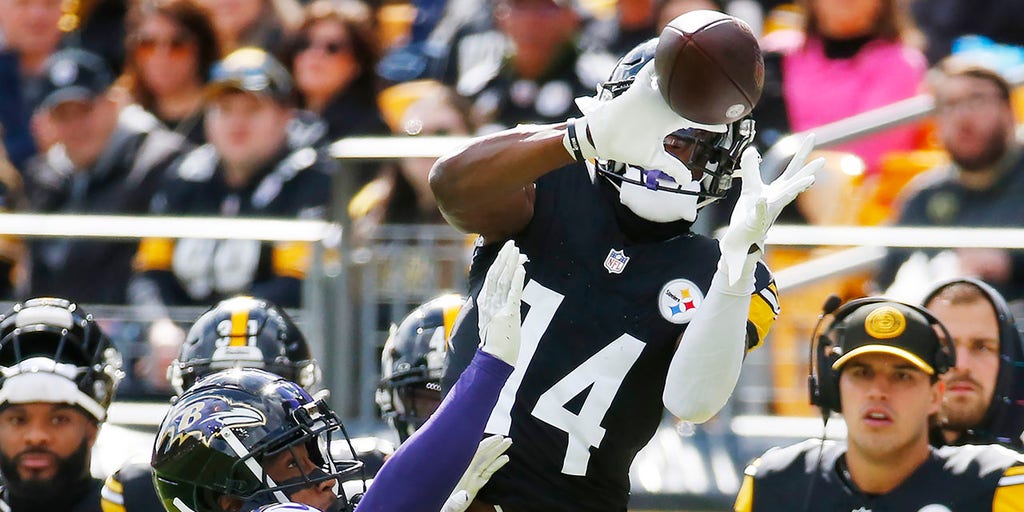 Who gets the game ball for the Steelers win over the Saints