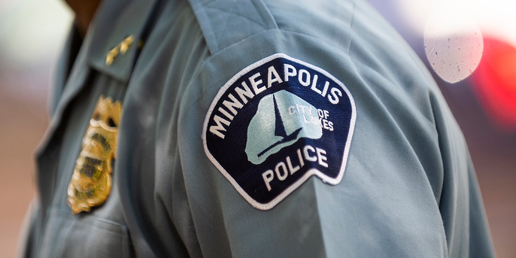 Minneapolis police officer's OnlyFans account prompts investigation but mayor has 'no issue' with nude photos - Vimarsana News