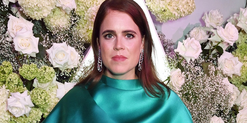 Princess Eugenie says 'terrifyingly ugly' paparazzi photos of her leave royal family fans surprised - Vimarsana News