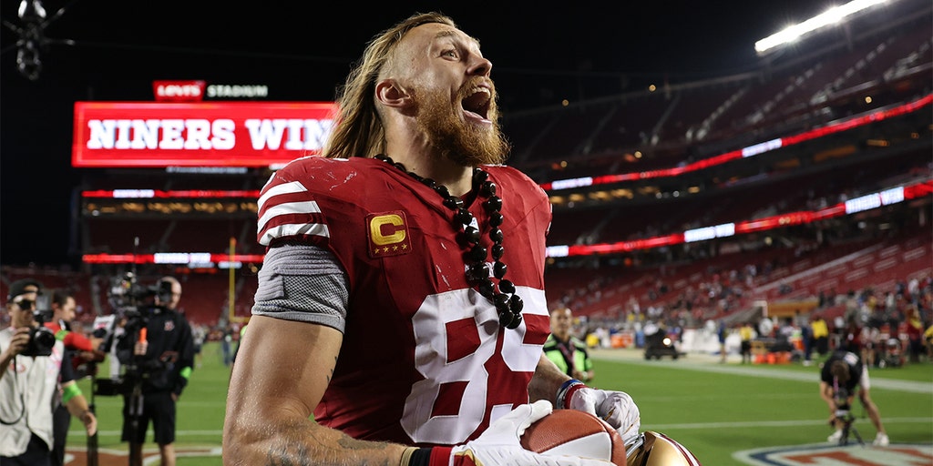 George Kittle Celebrating Tight End Day the Right Way! 