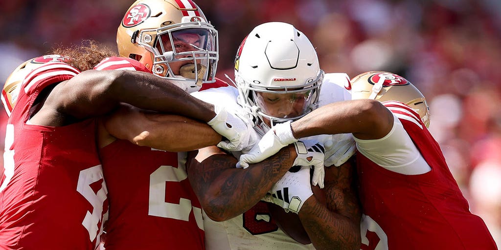 Cardinals RB James Conner fights with 49ers' Talanoa Hufanga after game