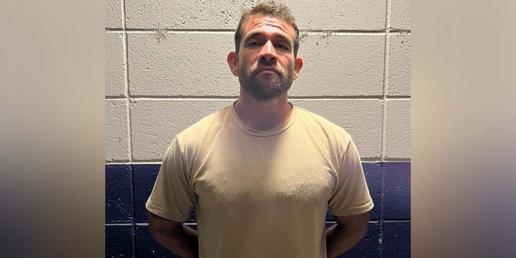 Oklahoma fugitive charged in wife's murder hauled home from Mexico after six years on the run - Vimarsana News