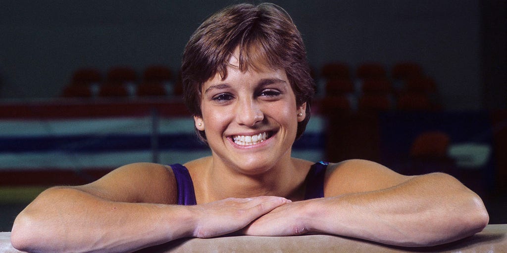 Mary Lou Retton breaks silence on bout with pneumonia, says recovery will be 'long and slow process'