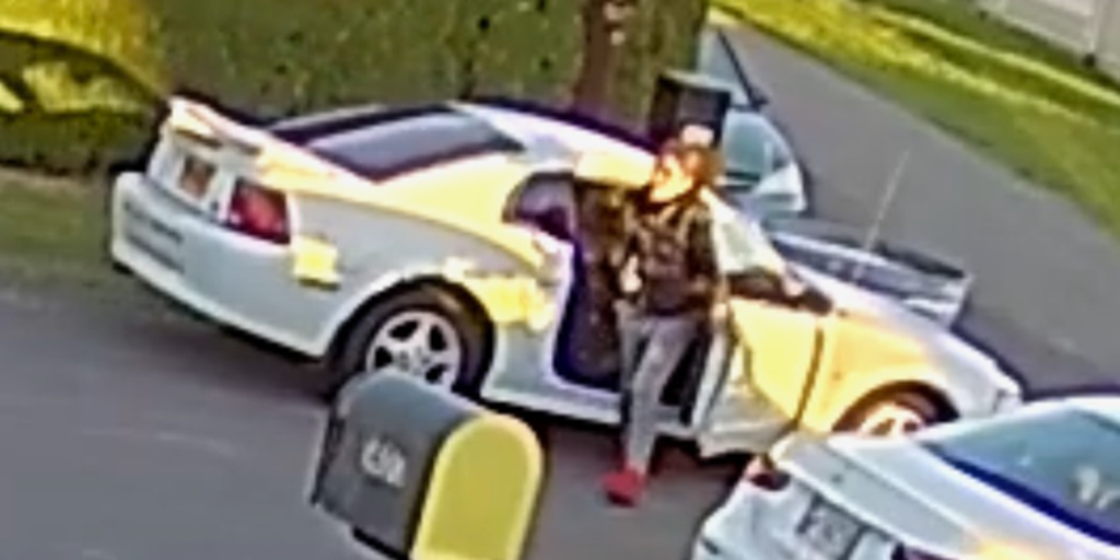 Caught on tape: Washington man seen forcing woman into car in Vancouver