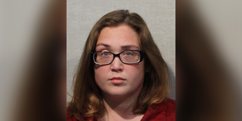 Burglary exposes woman's plot to poison stepdad at mom's request: police - Vimarsana News