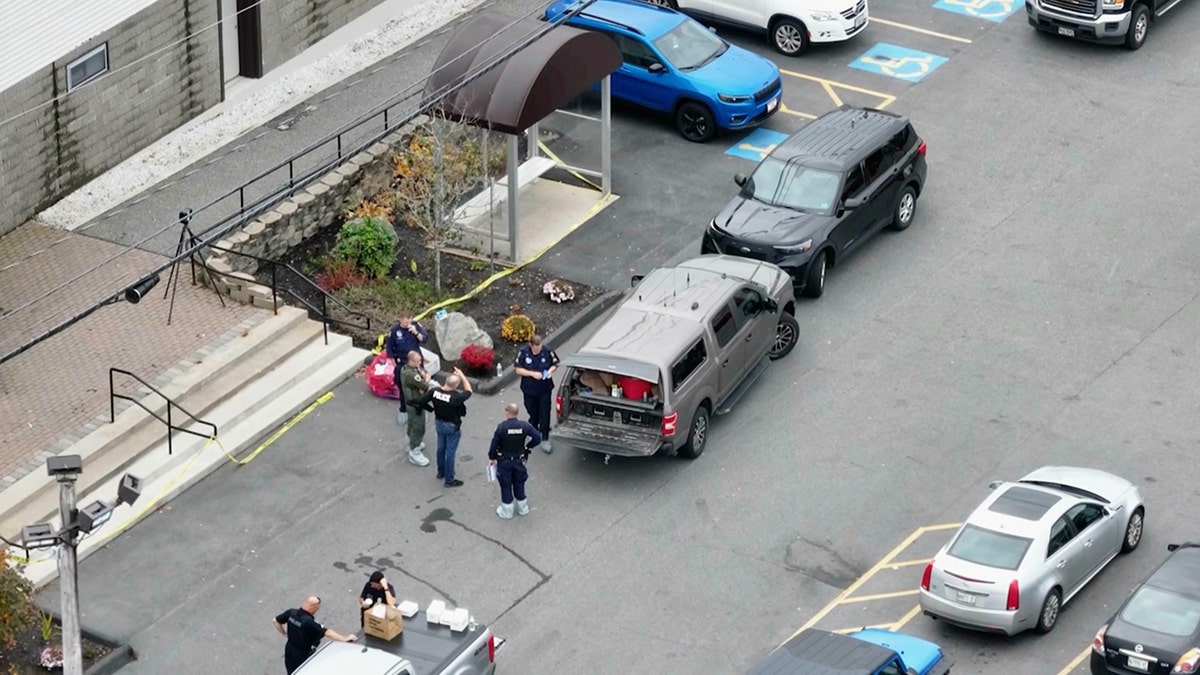 New England coaches Bill Belichick, Jim Montgomery reflect on Maine shooting: 'tragic situation' 2 Maine shooting