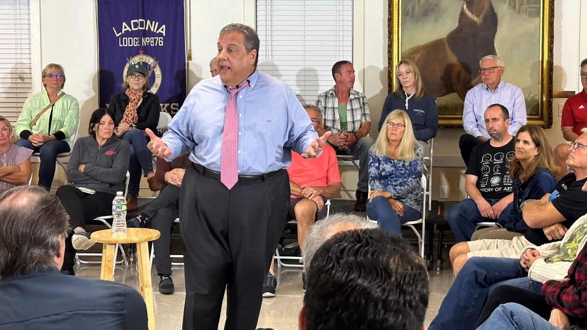 Chris Christie allies gambit for Democrats in New Hampshire
